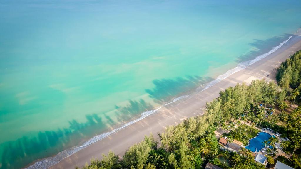 Embark on an unforgettable Southeast Asian odyssey including Elephant Hills!