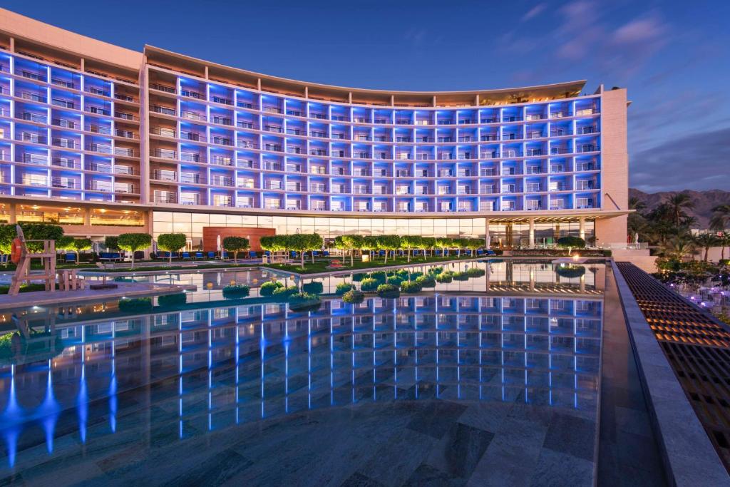 Kempinksi Aqaba - enjoy Jordan's seaside charm at this luxury beach side hotel!