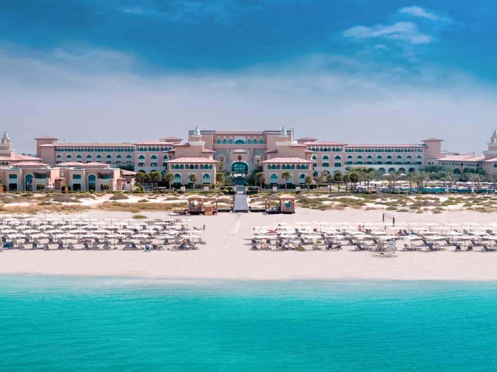 35% off in a deluxe room at the Rixos Premium Saadiyat Island