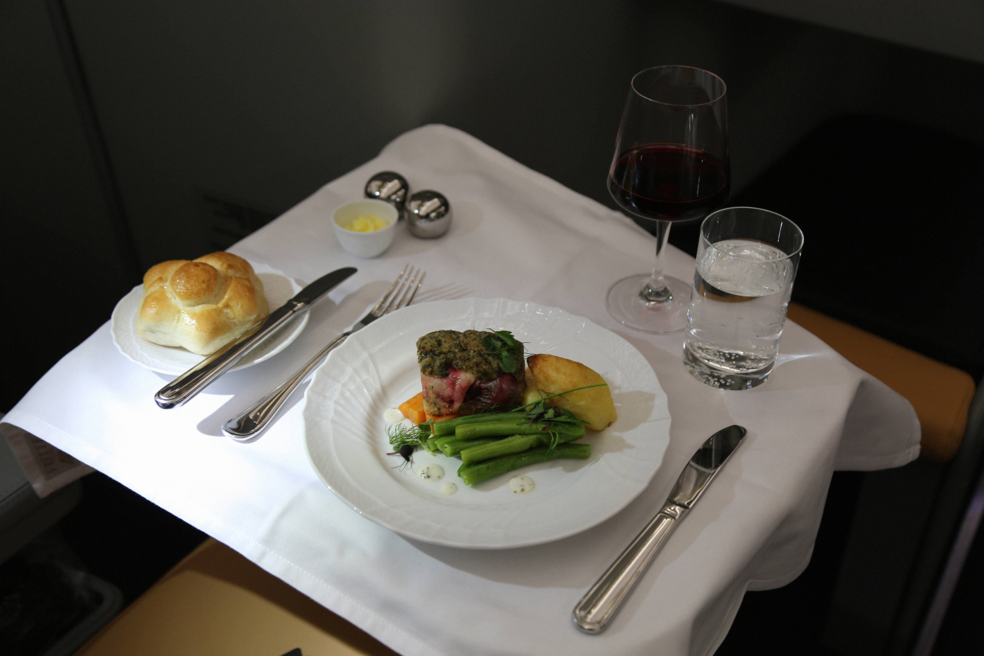 Business Class Meal