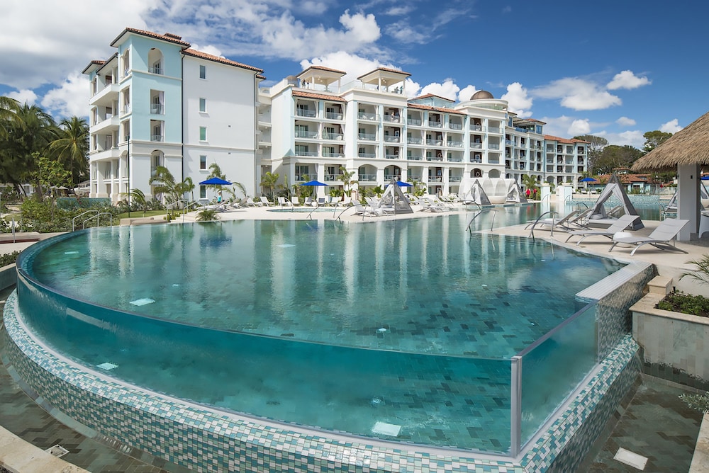 Infinity Pool