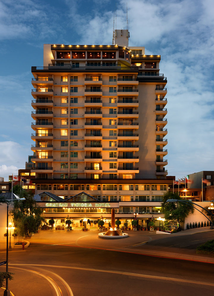 Hotel Front - Evening/Night