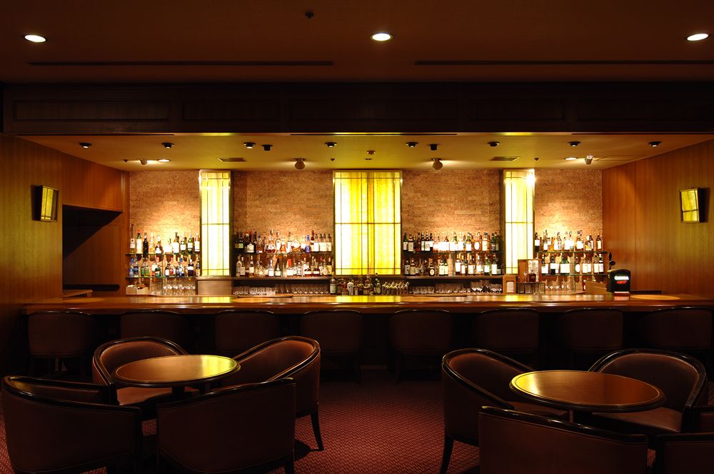 Hotel Bar