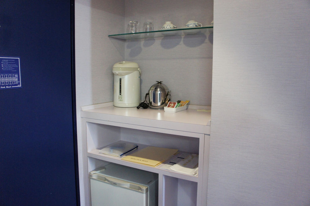 Mini-Refrigerator