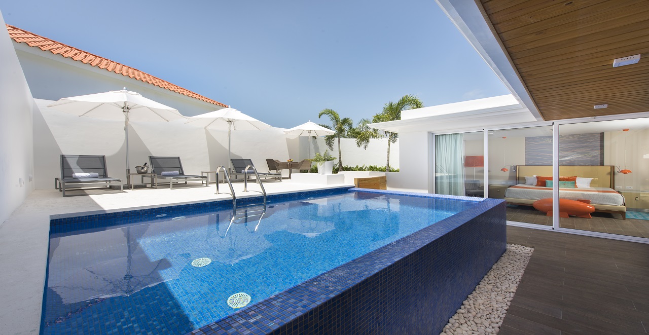 Super Pool Villa Pool