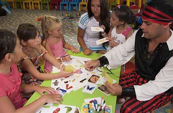 Childrens Play Area - Indoor