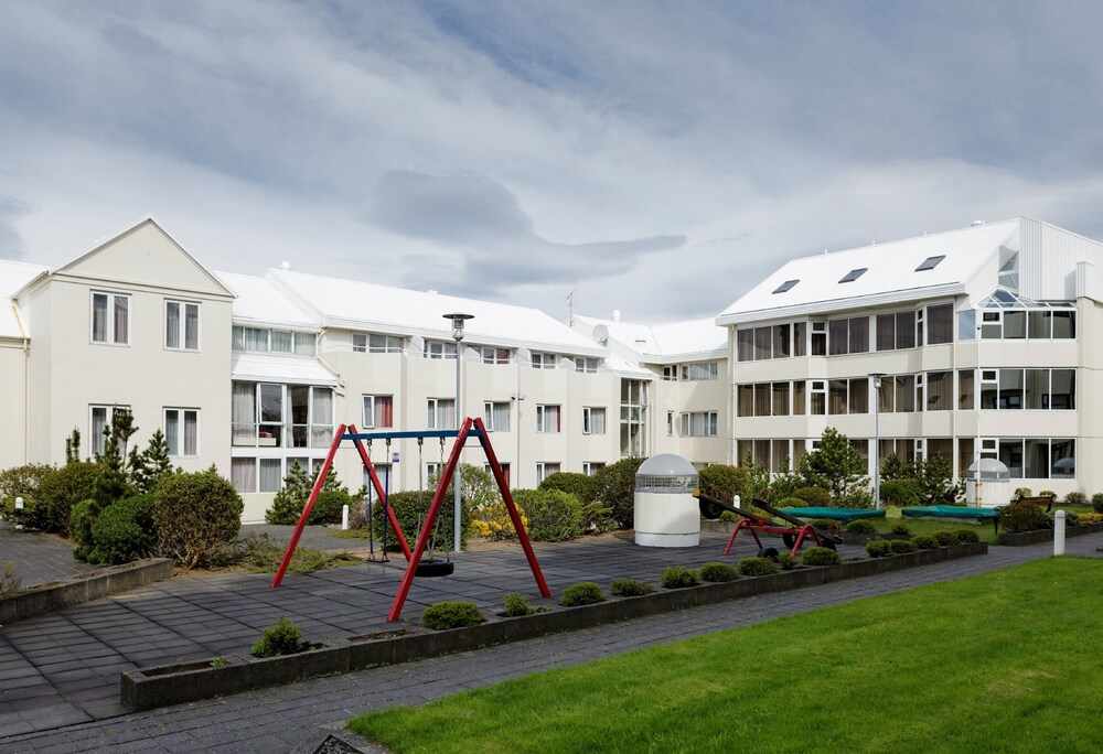 Courtyard View