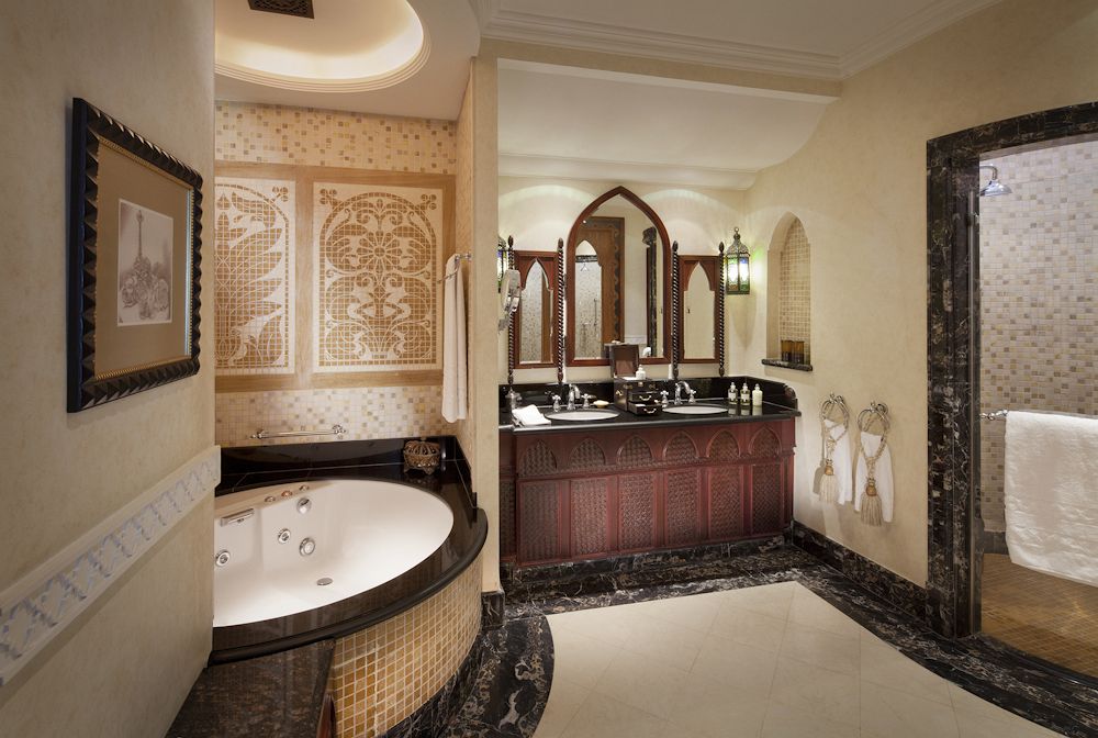 Royal Suite Bathroom