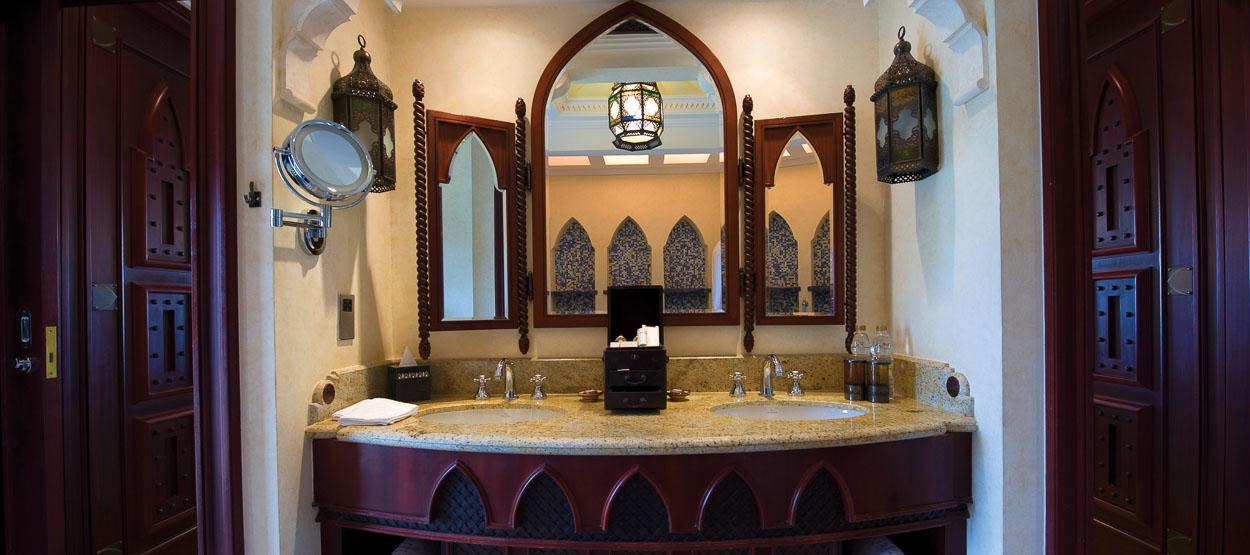 Ocean Suite Bathroom