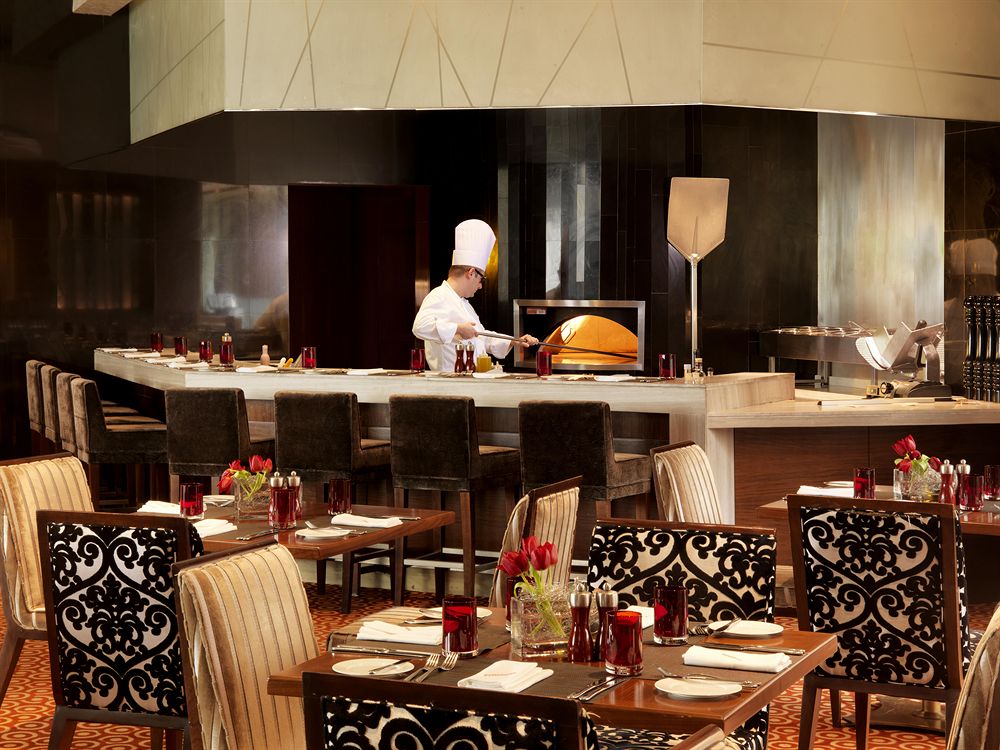 Frankie's Italian Restaurant & Bar