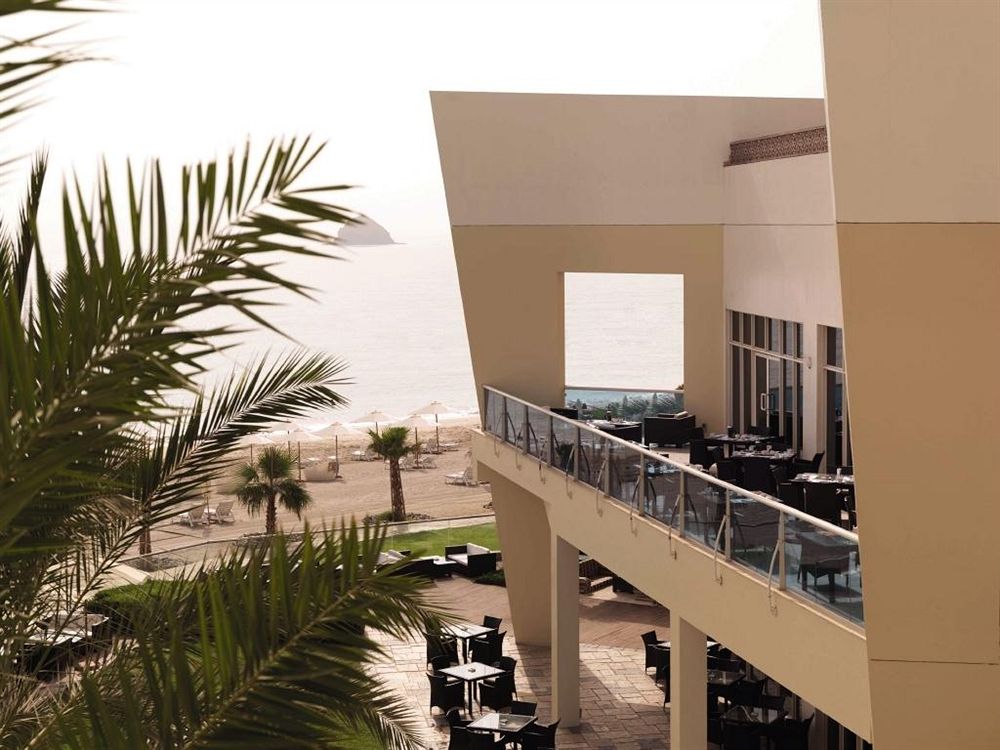 Breeze Restaurant