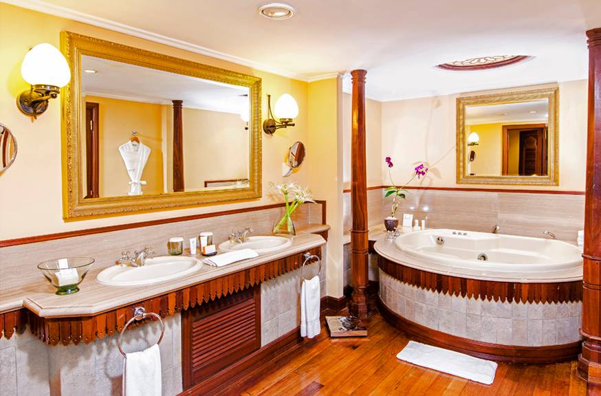 Maharajah Suite Bathroom