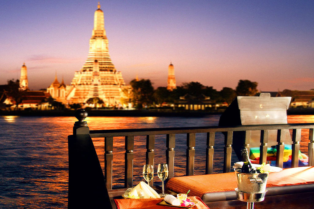 Banyan-Tree-Bangkok-Activities-ApsaraDinnerCruise