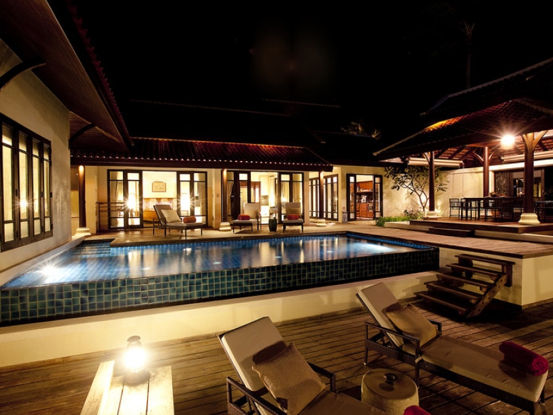 Royal Lanawa Pool Villa by Night