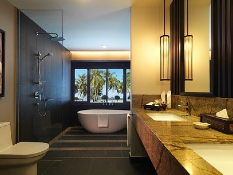 Pelangi Suite Bathroom