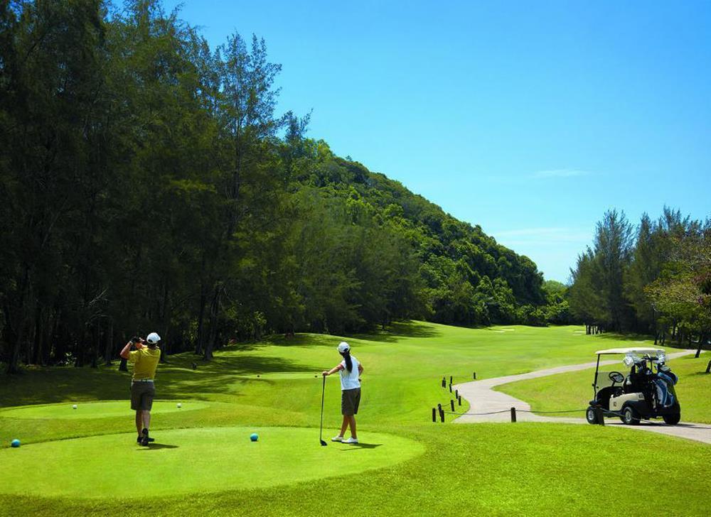 Dalit Bay Golf & Country Club