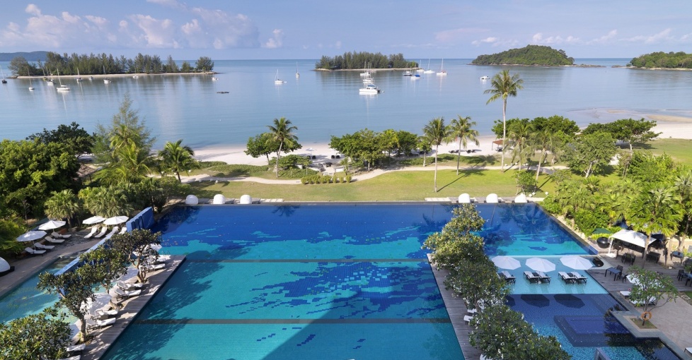 3 TIER-INFINITY SWIMMING POOL