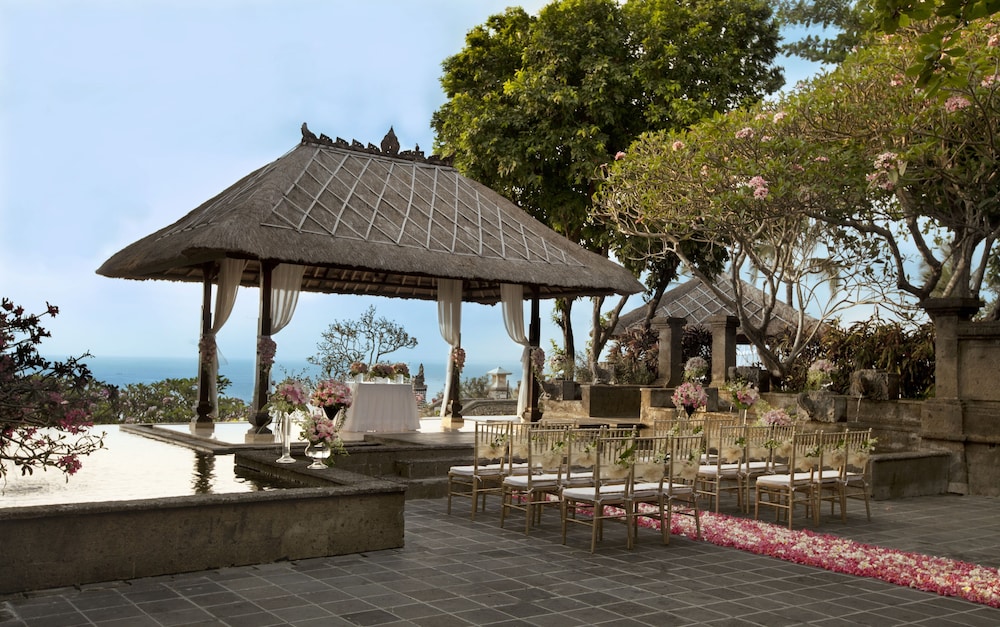 Outdoor Wedding Area