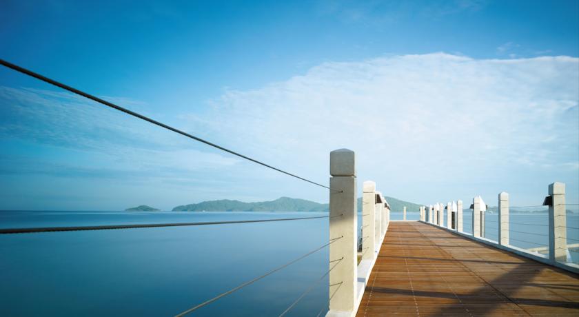 Dock