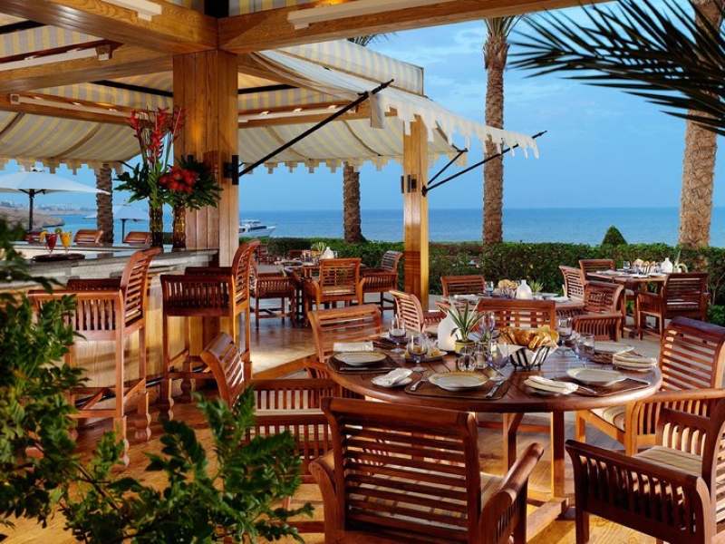 Reef Grill