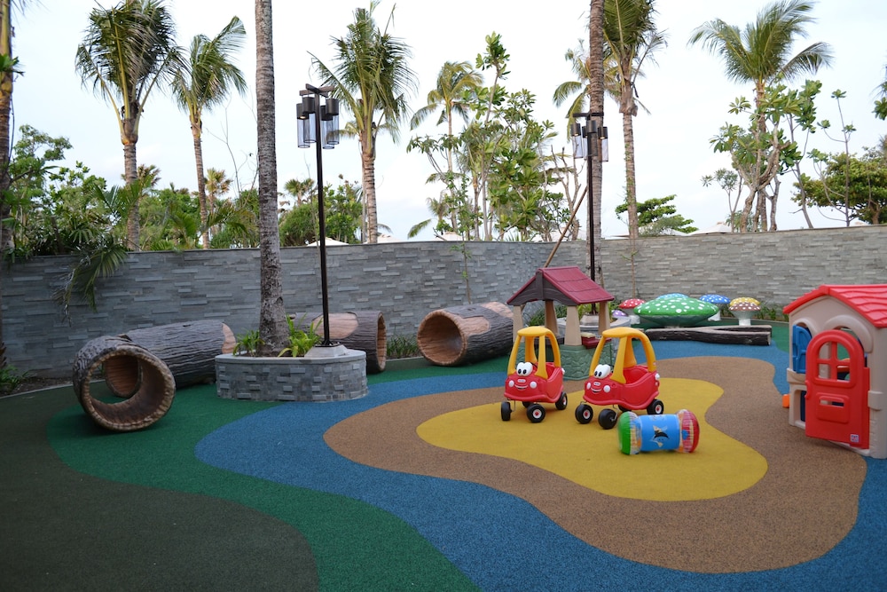 Childrens Play Area - Outdoor