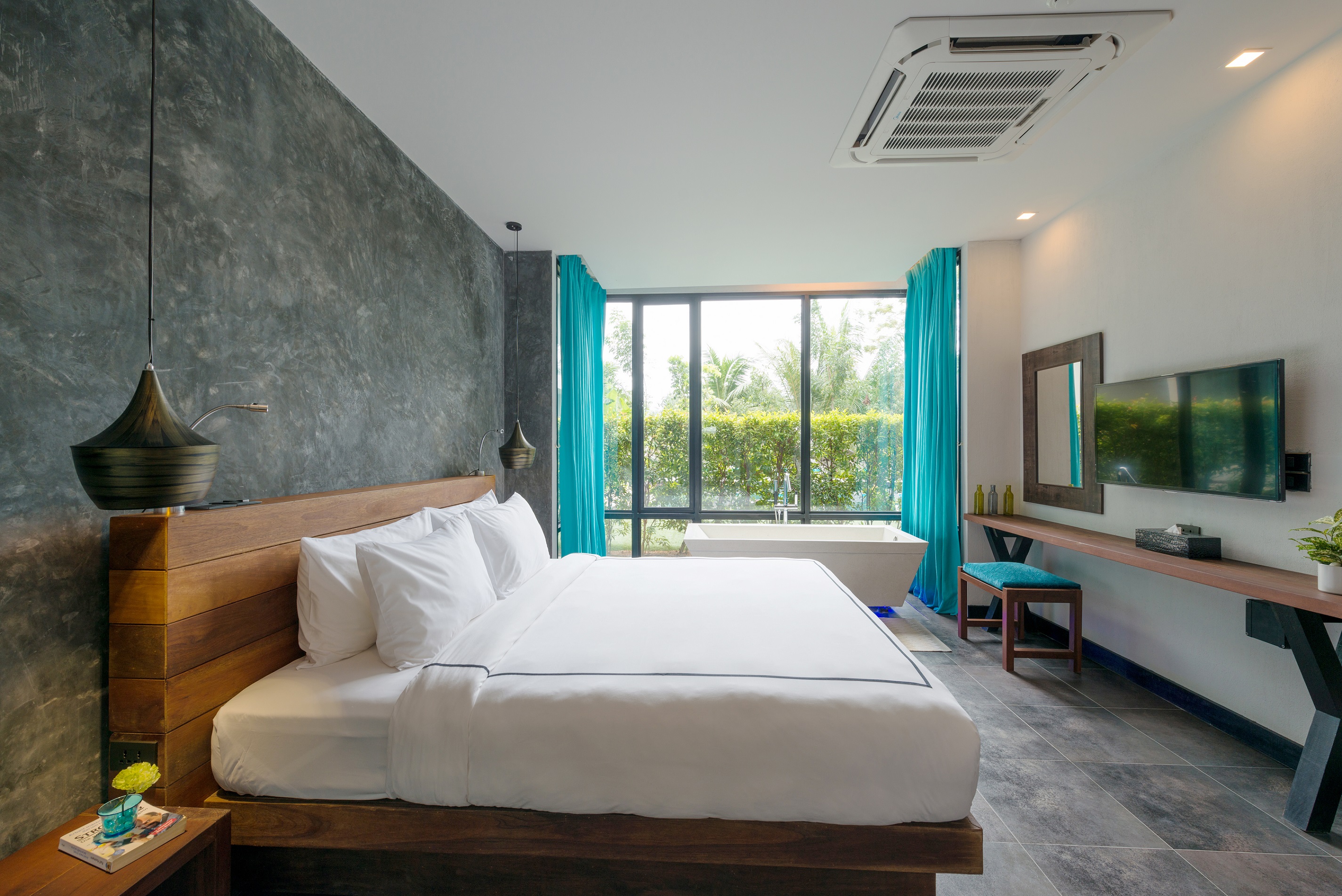 Bay Grand Suite