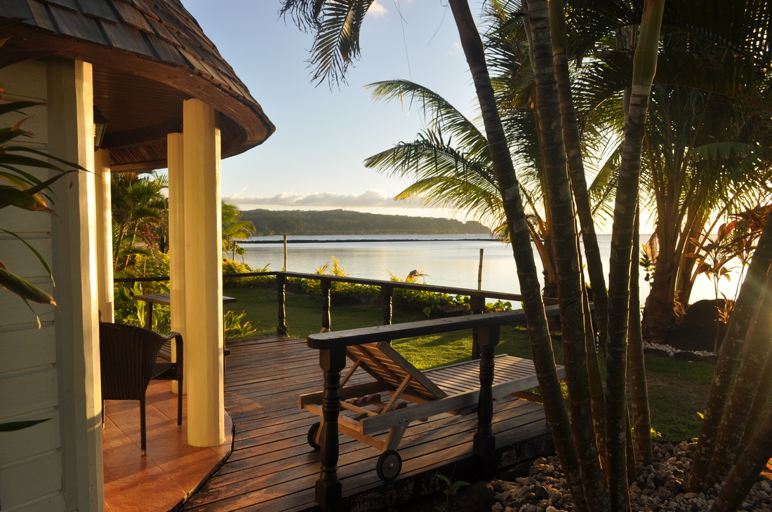 Beachfront Bungalow Terrace