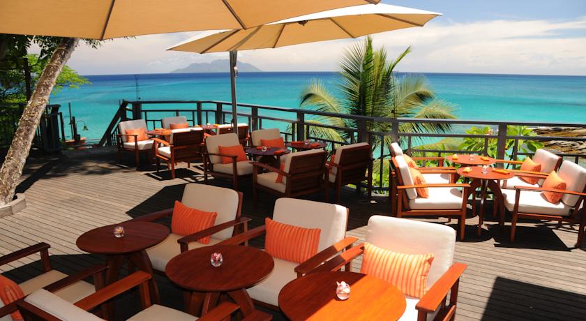 Oceanview Bar & Restaurant