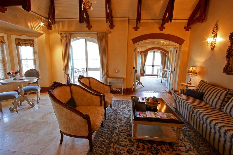 Villa Suites