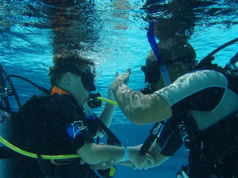 Scuba dive demonstration