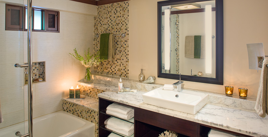 Caribbean Beachfront Grande Luxe Walkout Club Level Room