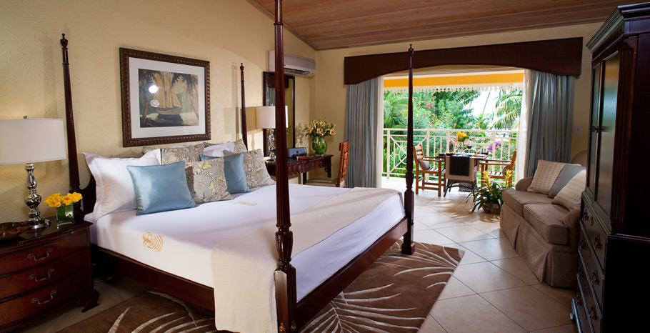 Caribbean Club Level Veranda Suite