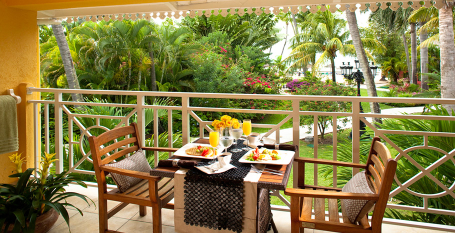 Caribbean Club Level Veranda Suite
