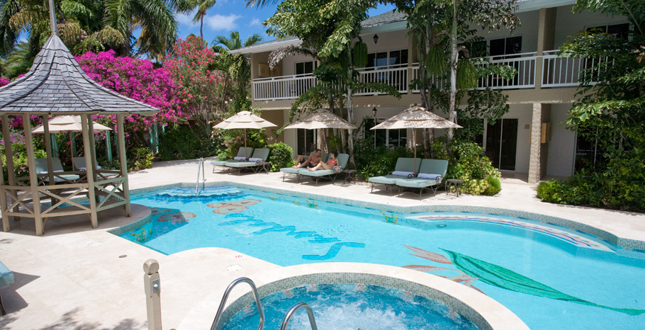 Caribbean Grande Luxe Poolside Room