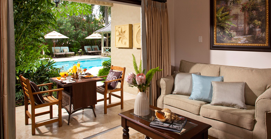 Caribbean Honeymoon Grande Luxe Poolside Walkout Room