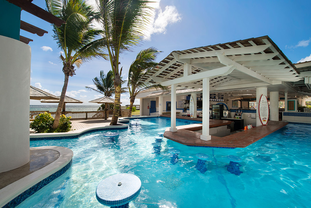 Swim-Up Pool Bar