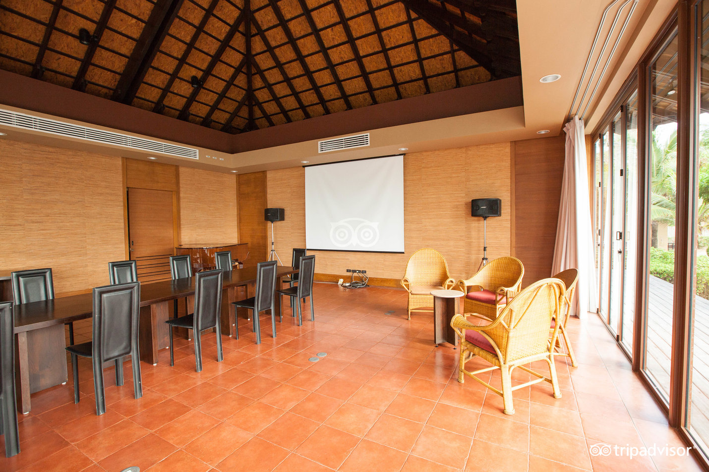 Meeting Rooms