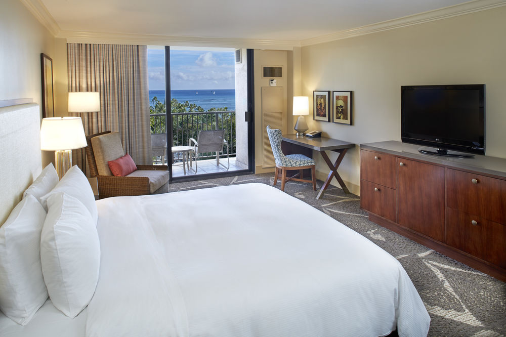 Diamond Head Tower One Bedroom Suite