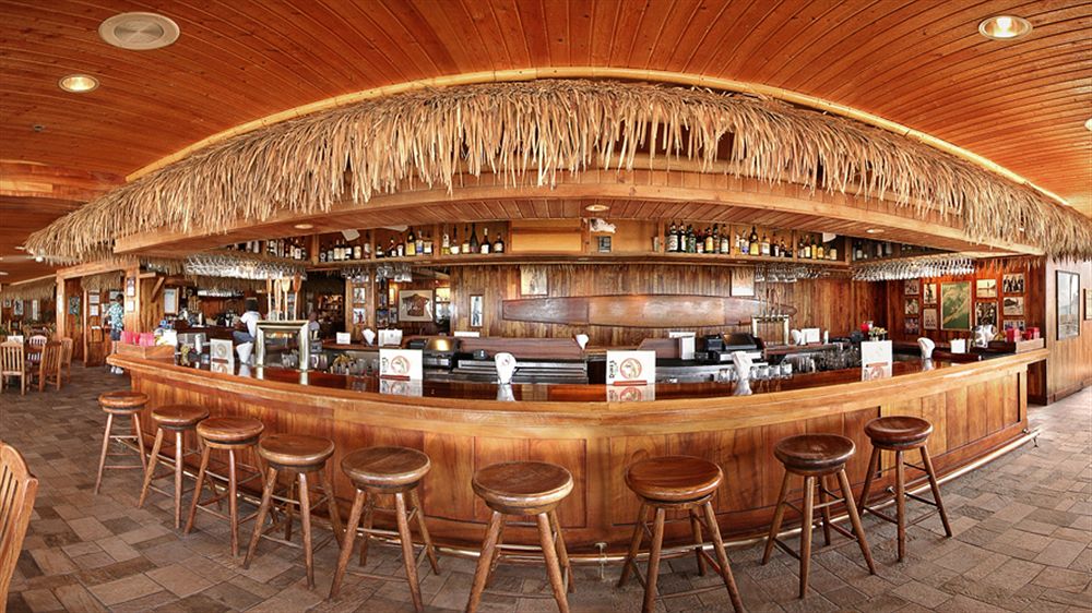 Duke's Waikiki Restaurant