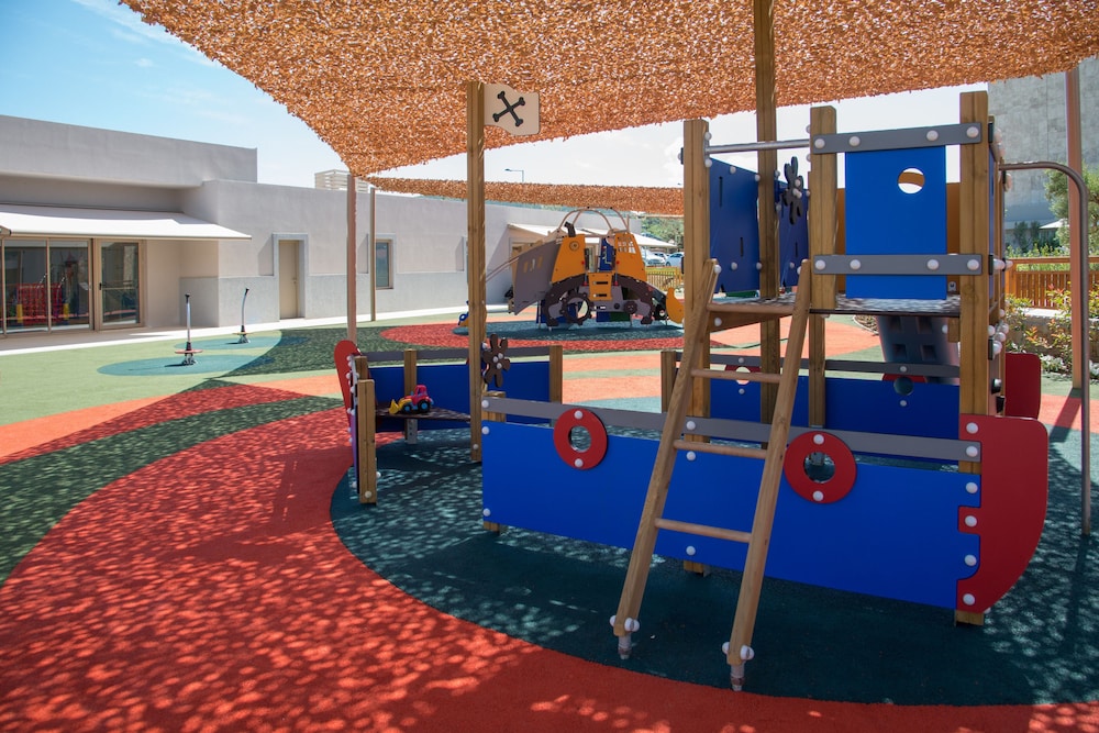 Childrens Play Area - Outdoor