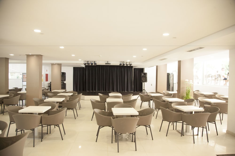 Theater Show