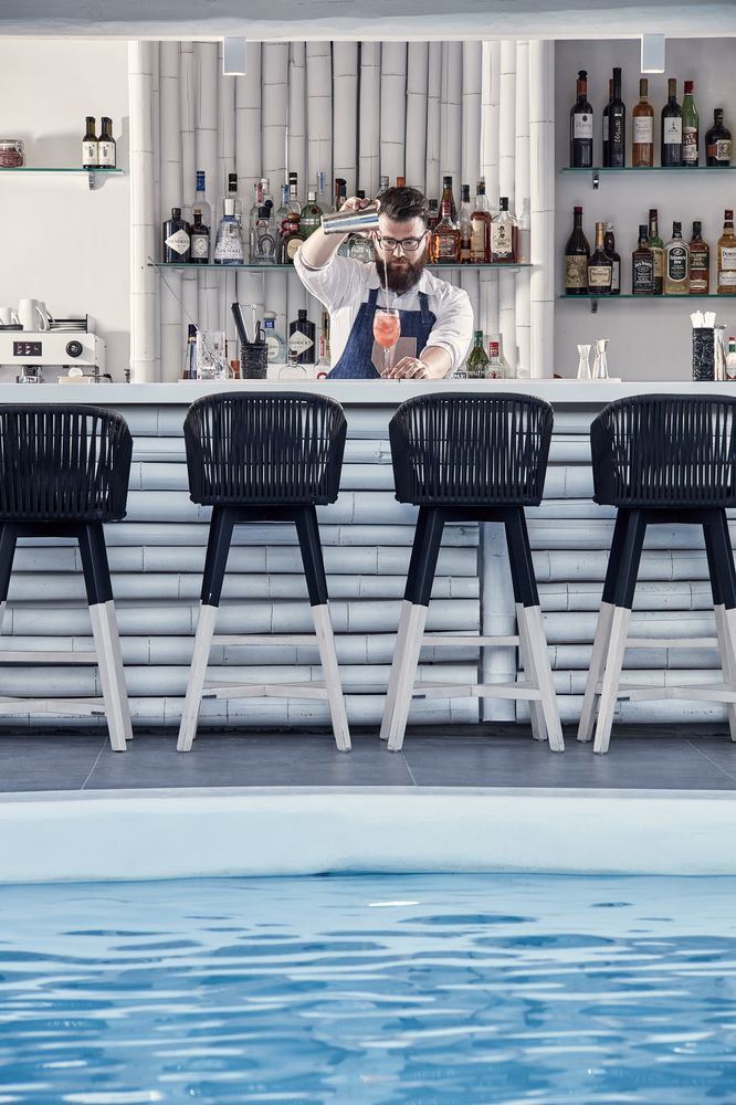 Poolside Bar