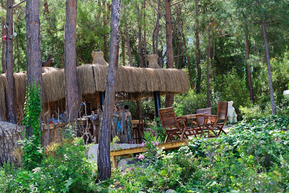 Hotel Bar