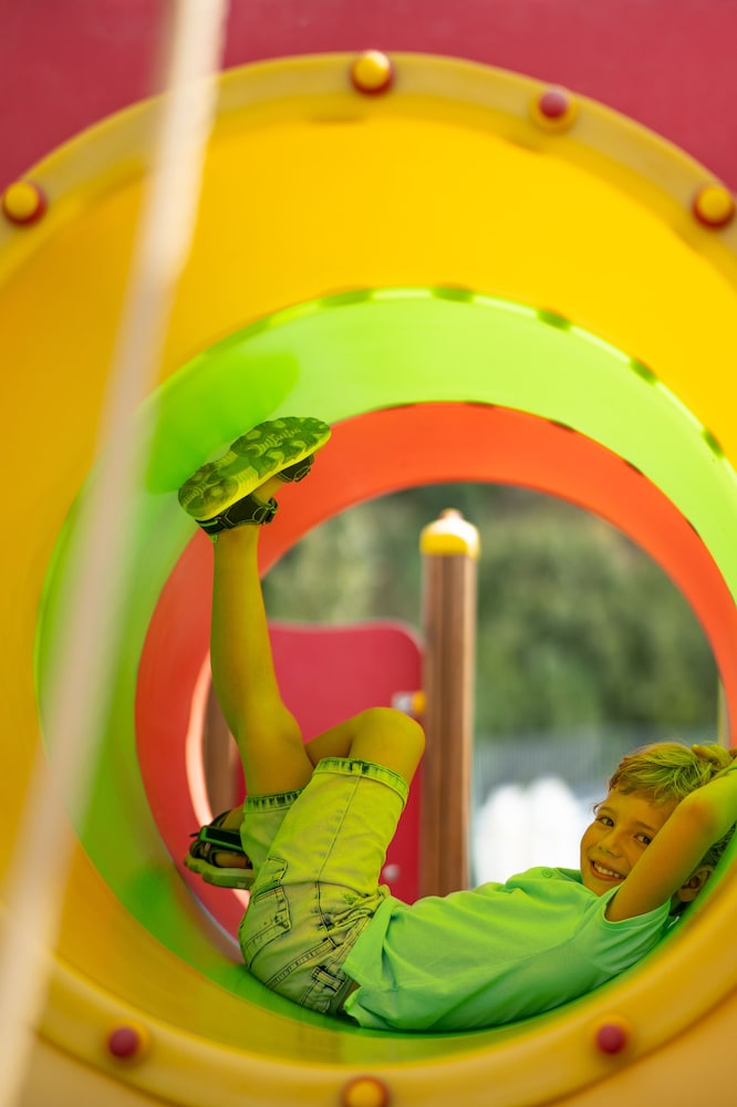 Childrens Play Area - Indoor