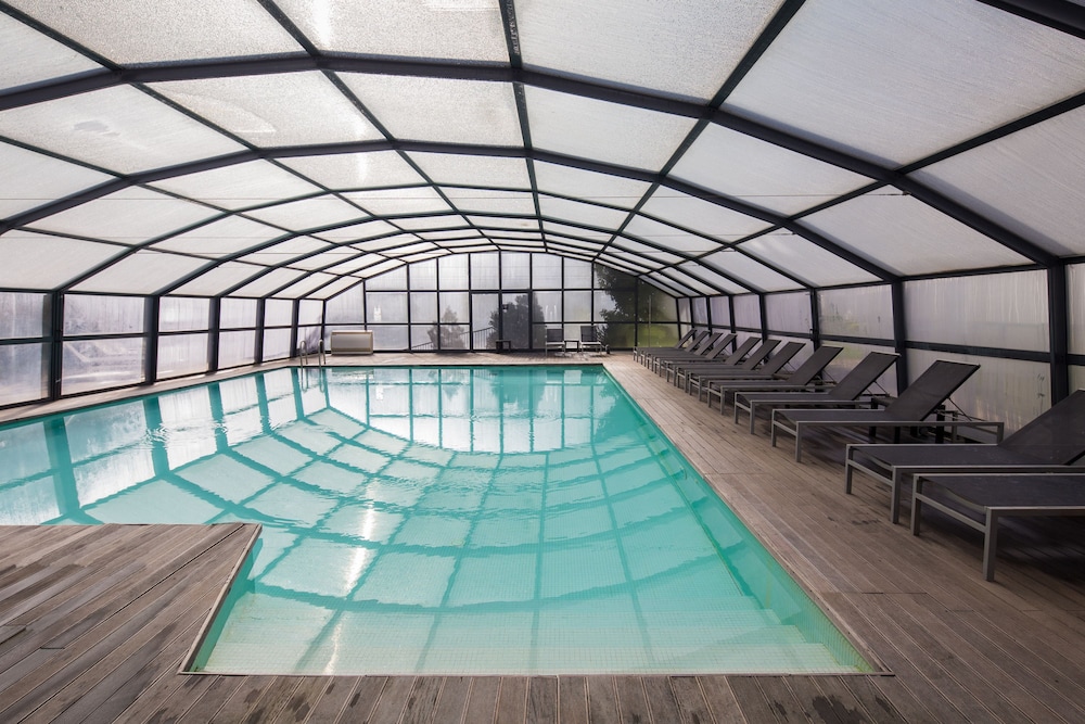 Indoor/Outdoor Pool