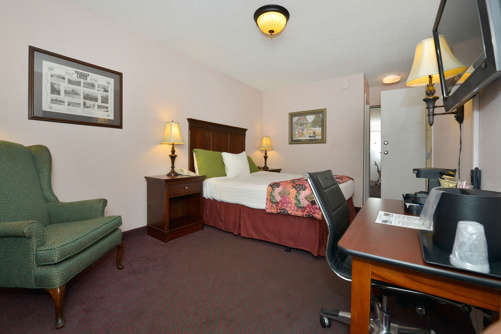 Guestroom