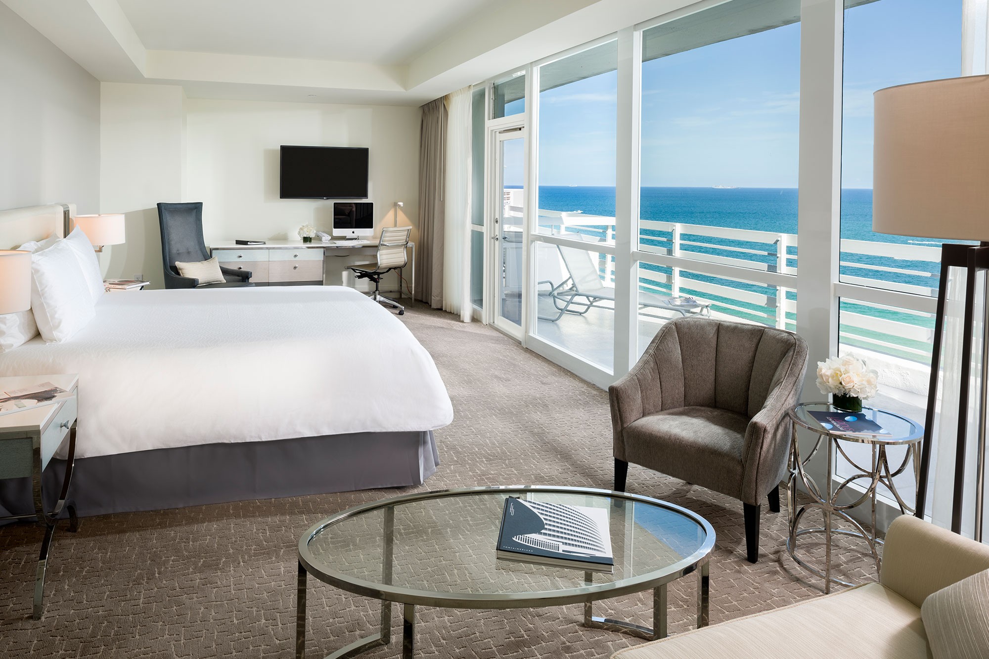 Sorrento Oceanfront Junior Suite