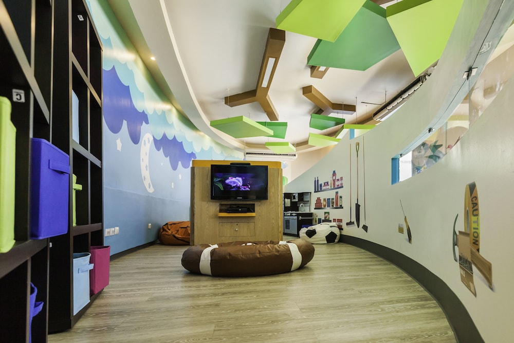 Childrens Play Area - Indoor