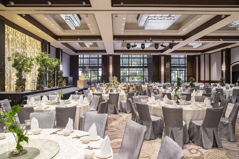 Indoor wedding