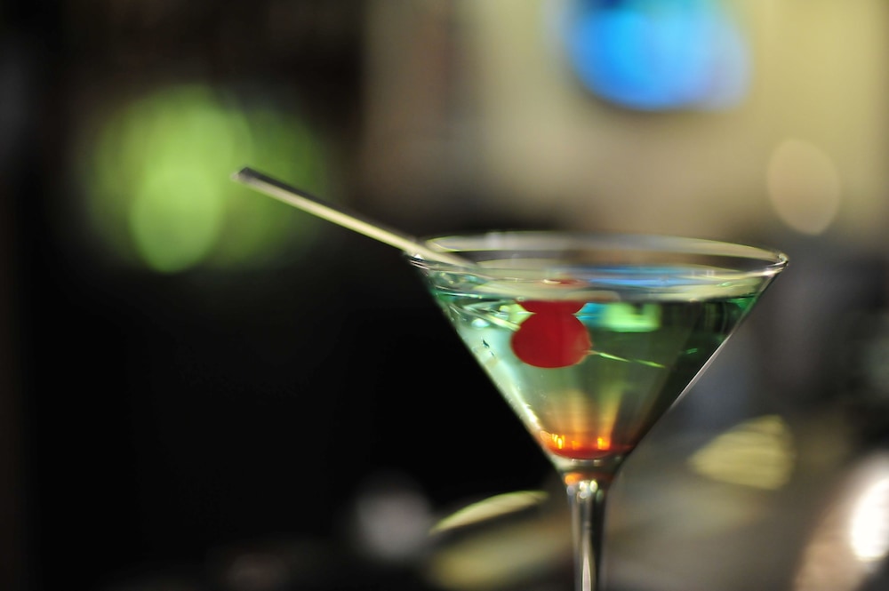 Hotel Bar